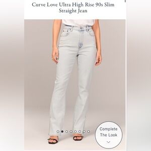 Abercrombie & Fitch Curve Love Ultra High Rise 90s Slim Straight Jean